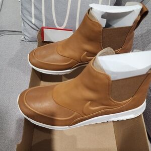 Nike Air Max Thea Mid Women's Shoe Size 10.5
